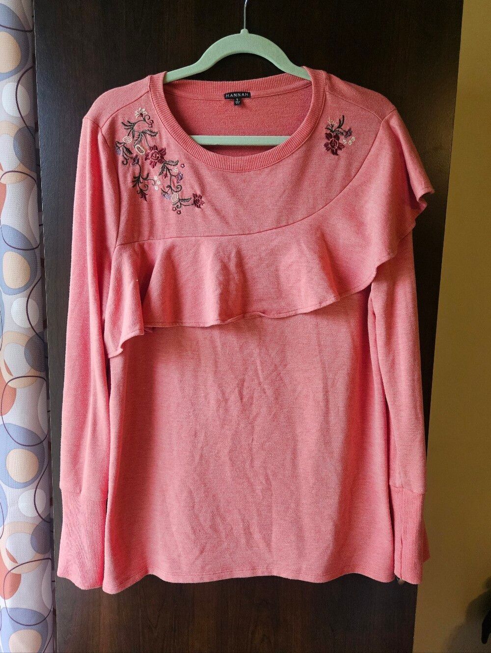 Hannah Pink Long-Sleeve Ruffle Floral Embroidered Top Size Large